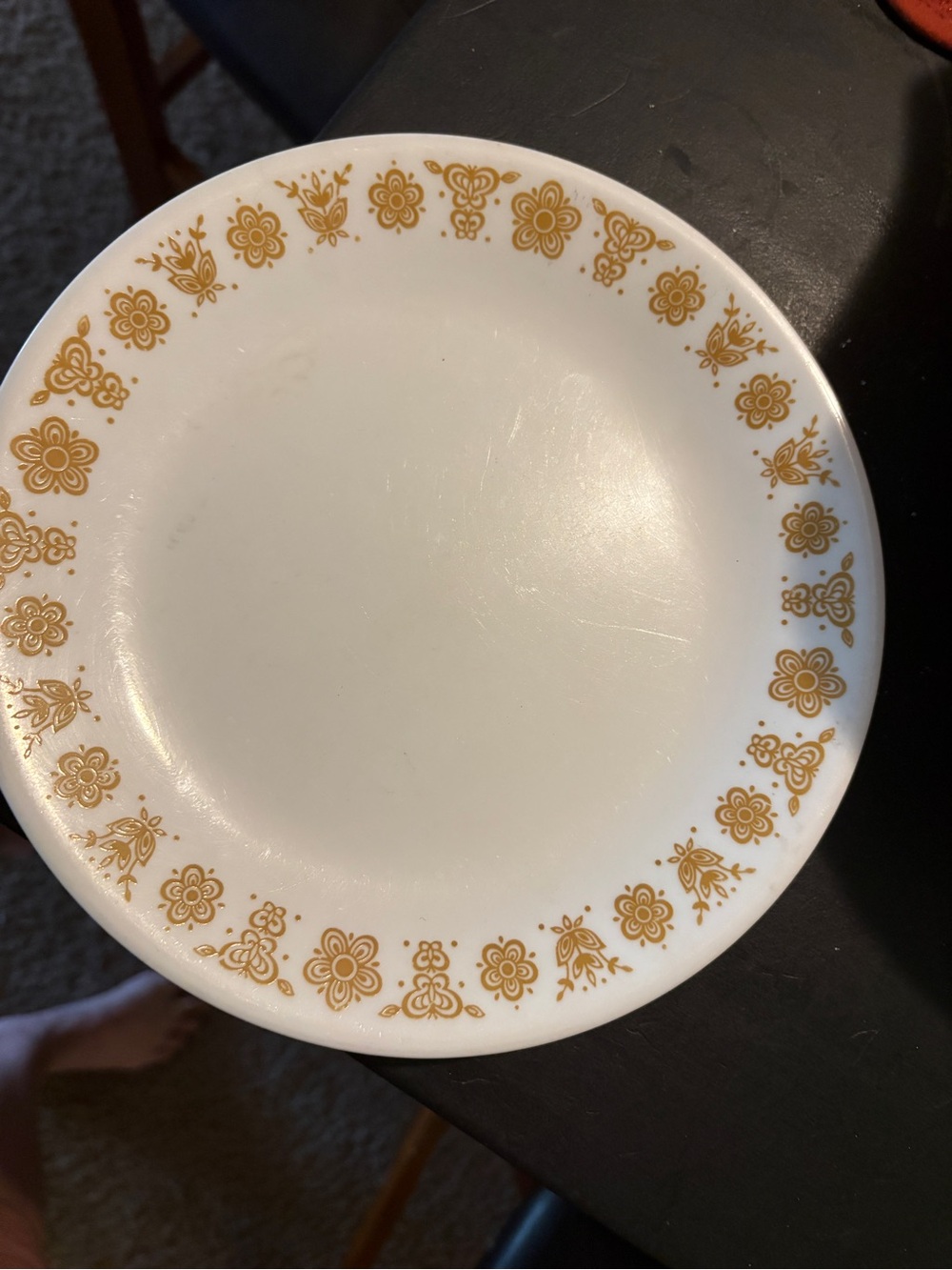 Corelle White Dinner Plate with Gold Floral Motif